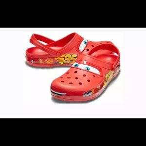 Lightening McQueen Croc sz 6M